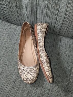 🍉FRYE AND CO. Cream and Brown Marbled Ballet Flats